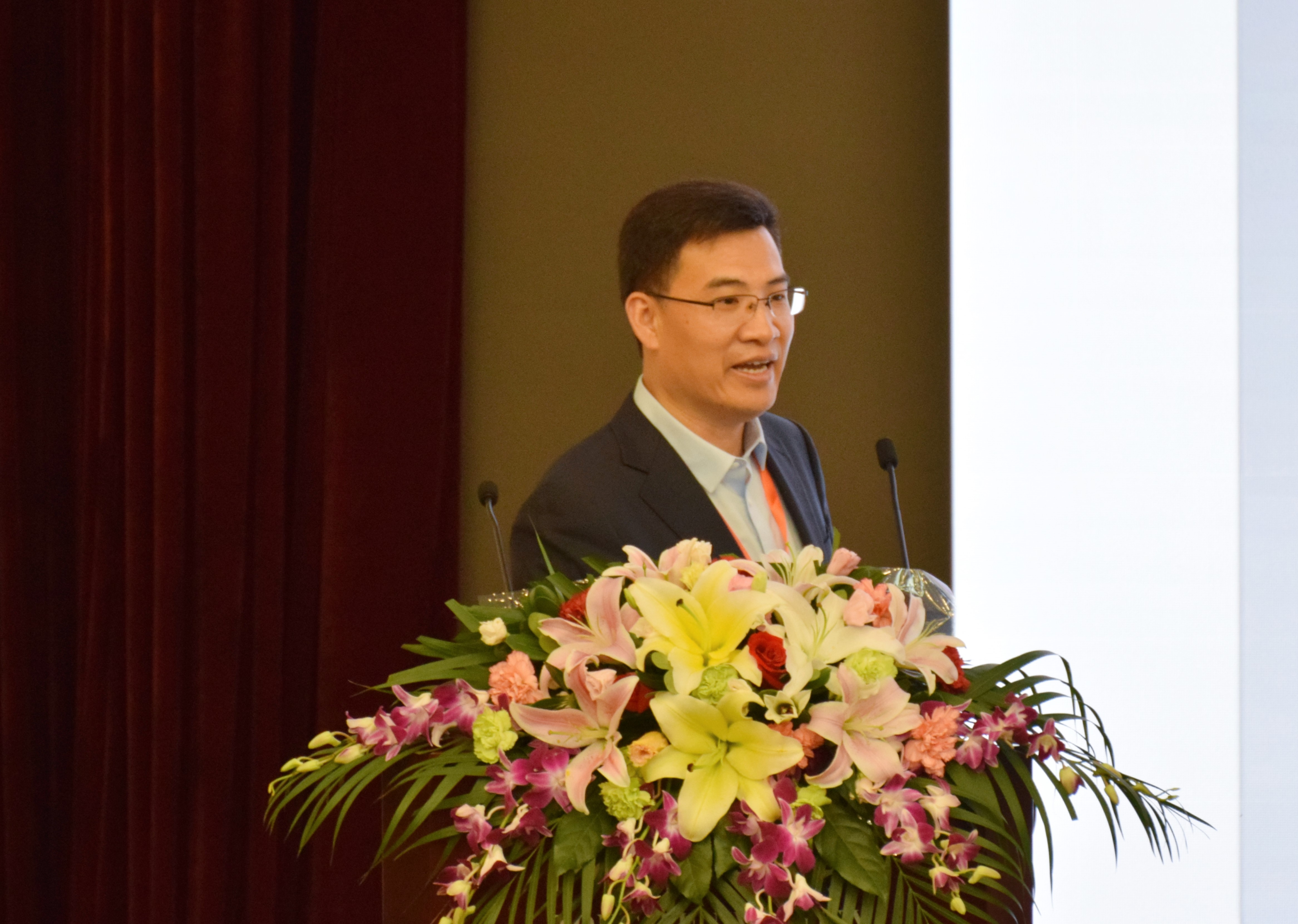 2021吴瑞奖学金颁奖典礼暨学术研讨会在我校隆重举行